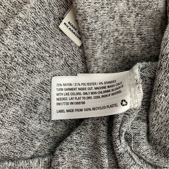 A New Day Grey Tunic Sweater - Picture 5 of 6